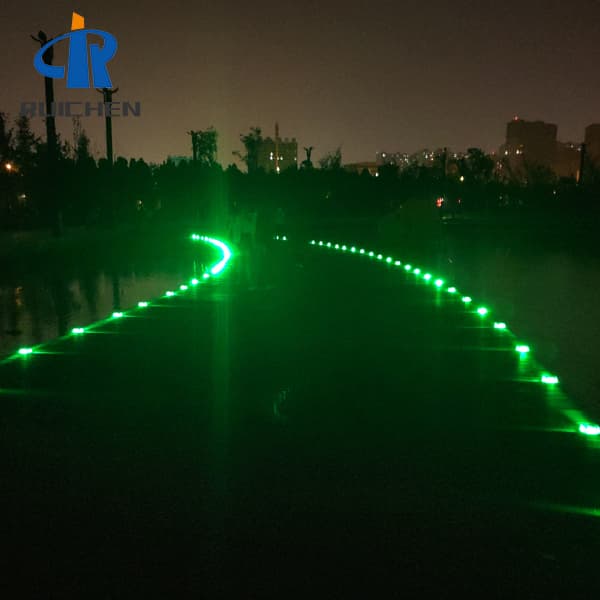 Fcc Solar Road Stud Cat Eyes In China For Tunnel